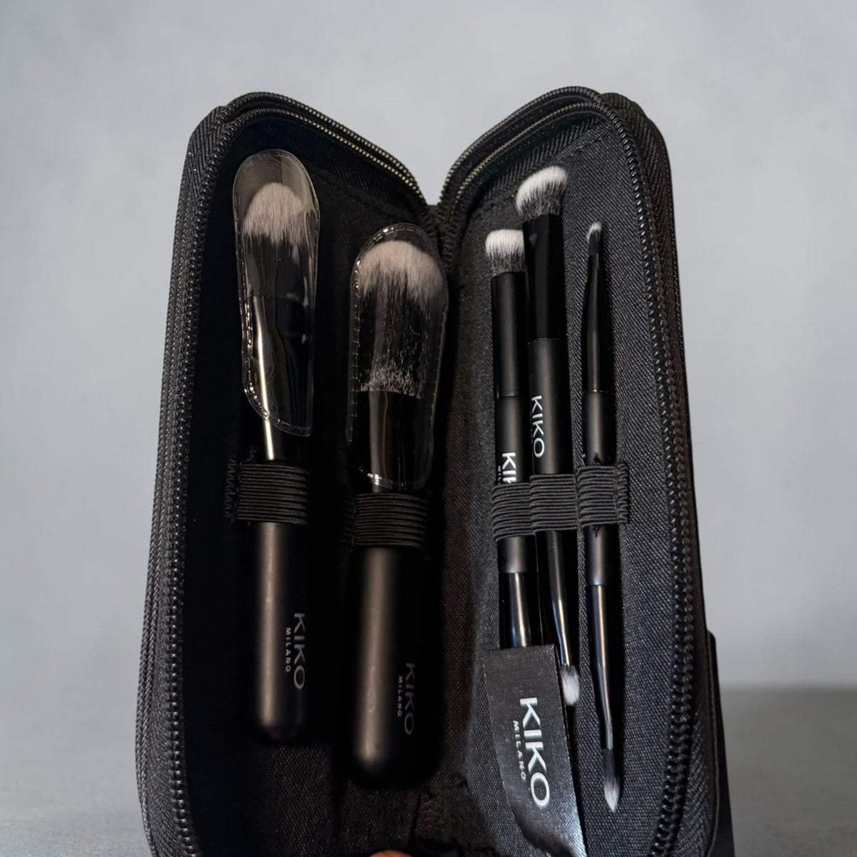 Set de brochas KIKO Milano con estuche